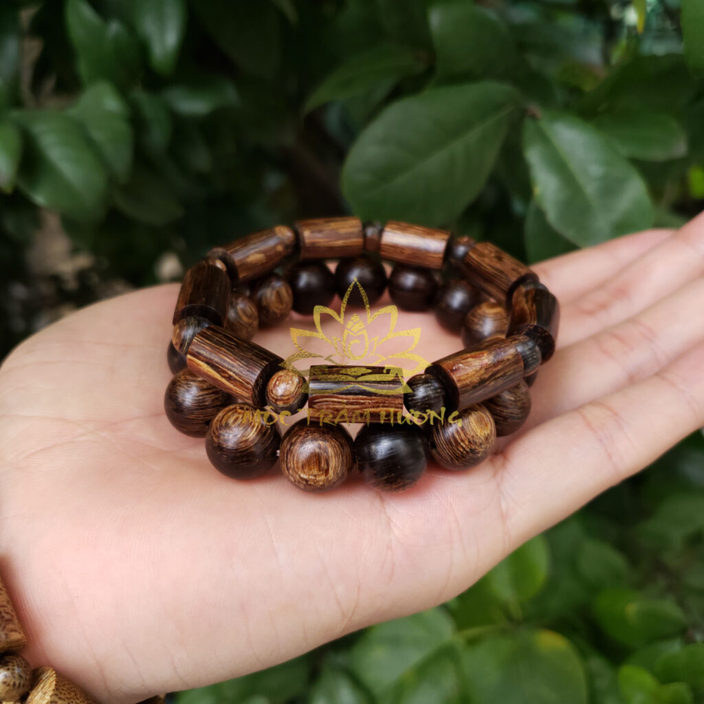 vòng trầm sánh chìm