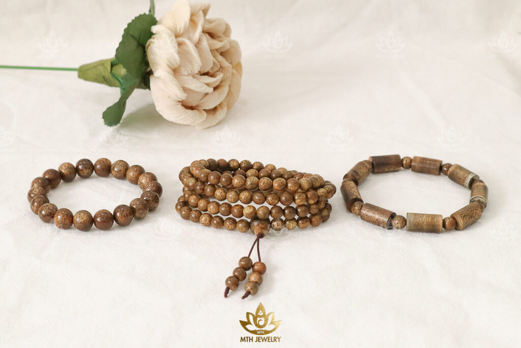 Vòng trầm hương đáng sở hữu