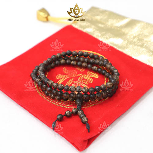 IMG_8715-min vong-tay-tram-huong-108-sanh-chim-kem-tui