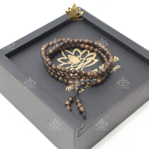 vong-tay-tram-huong-108-sanh-chim-kem-hop