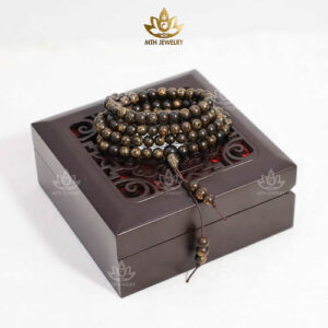 vong-tay-tram-huong-108-sanh-chim-kem-hop