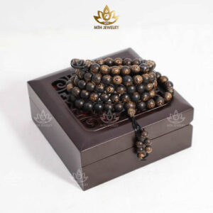 vong-tay-tram-huong-108-sanh-chim-kem-hop