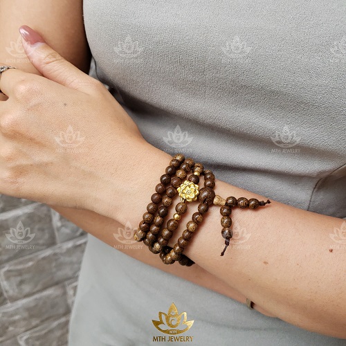 top 5 vong tay tram huong cho nu khong the bo qua