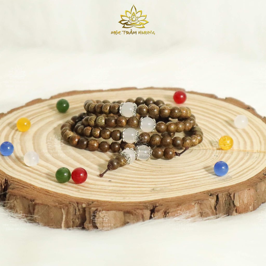 Top 7 vòng trầm hương dành cho người mệnh kim