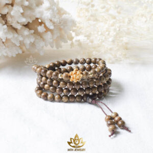 VÒNG TRẦM HƯƠNG ĐÍNH CHARM SEN VÀNG (6)