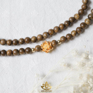 VÒNG TRẦM HƯƠNG ĐÍNH CHARM SEN VÀNG (8)