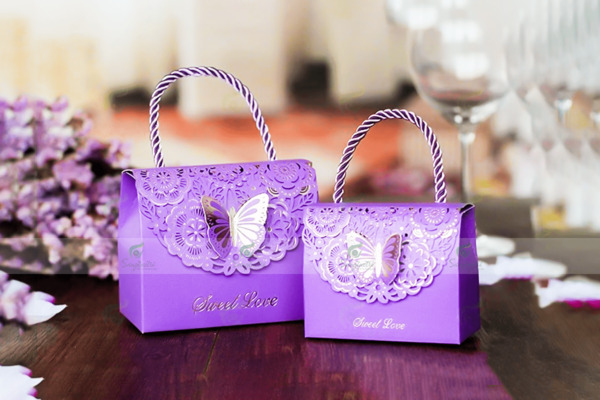 top-7-qua-tang-ban-gai-gay-an-tuong-h1