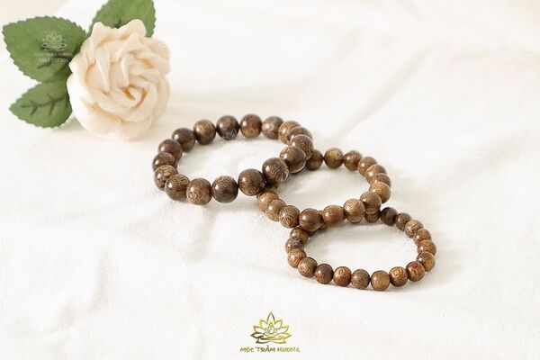 vong-deo-tay-21-hat-co-y-nghia-gi-co-nen-deo-khong-3