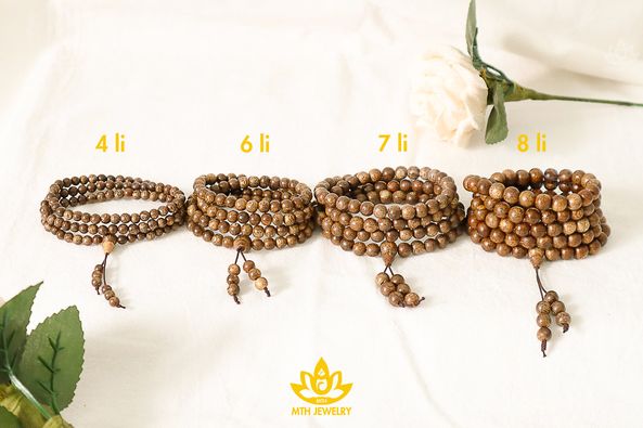 vong-tram-huong-108-hat-co-y-nghia-gi-gia-bao-nhieu-deo-tay-nao-4