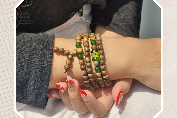 vong-tram-huong-108-hat-co-y-nghia-gi-gia-bao-nhieu-deo-tay-nao-5